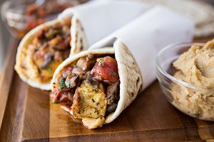 middle eastern chicken wrap
