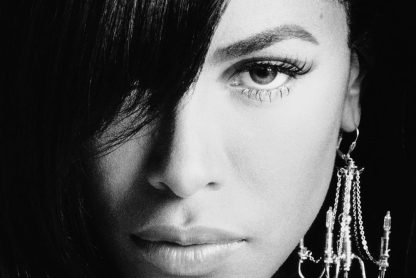 AaliyahForMAC Collection