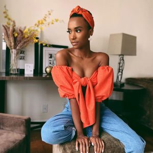 Watch Miss Universe Zozibini Tunzi Sings Amanda Black's Amazulu